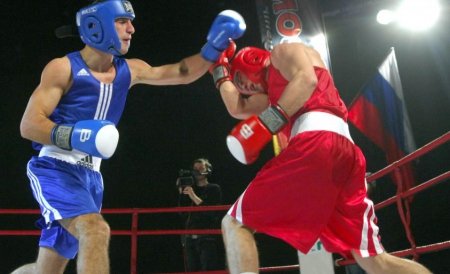 Bogdan Juratoni şi-a asigurat medalia de bronz la Campionatele Mondiale de box