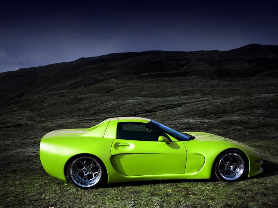 Chevrolet Corvette cu uşi foarfecă - tuning retro de la Wittera 110476