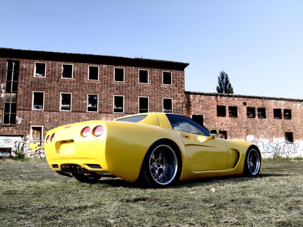 Chevrolet Corvette cu uşi foarfecă - tuning retro de la Wittera 110481