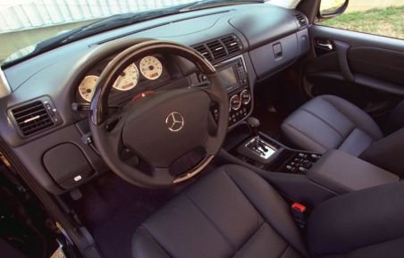Modele Mercedes cu probleme, în România: 392 SUV-uri ML 55 AMG, rechemate din cauza sistemului cruise control