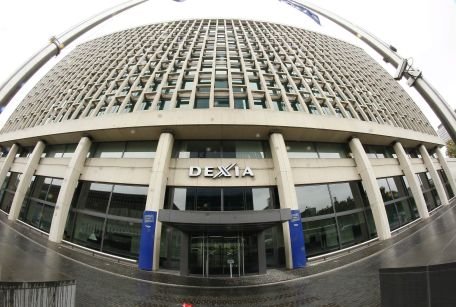 Franţa, Belgia şi Luxemburg au ajuns la un acord pentru salvarea grupului bancar Dexia
