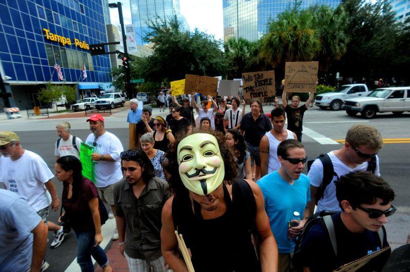 Orgie sau protest? Sex, distracţie şi băutură, la manifestaţiile de pe Wall Street 111027