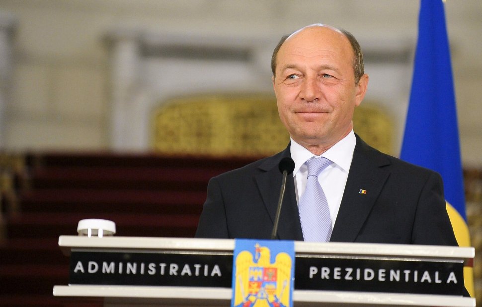 Traian Băsescu: Ion Diaconescu rămâne un reper moral al societăţii româneşti