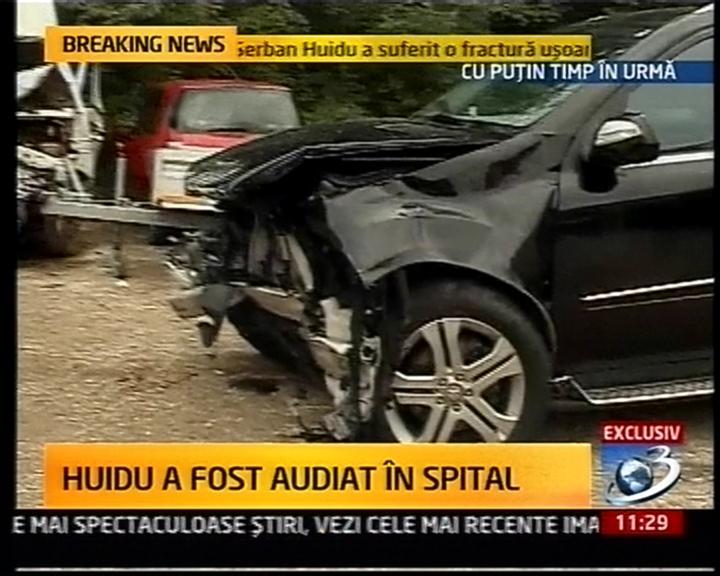 O grămadă de fiare contorsionate: Vezi cum arată maşina lui Şerban Huidu, după accident 111991