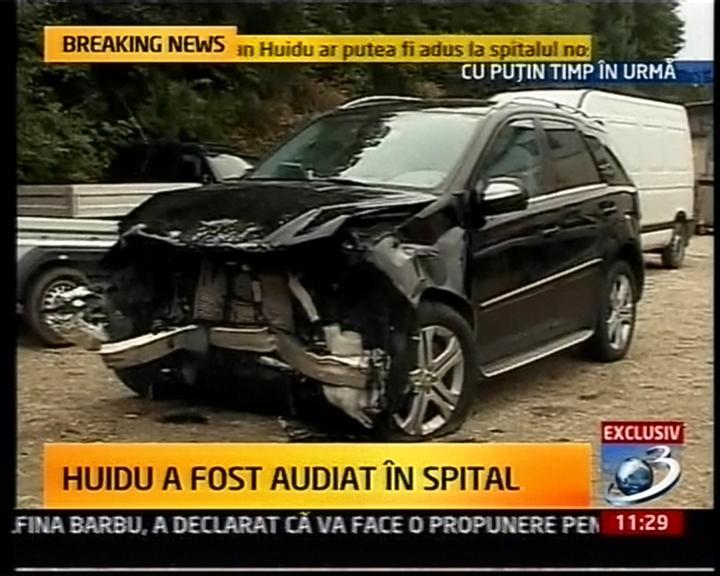 O grămadă de fiare contorsionate: Vezi cum arată maşina lui Şerban Huidu, după accident 111992