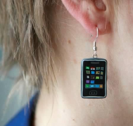 Cele mai tari invenţii inspirate de iPhone. Ce ţi-ai dori să ai din acest top? 112223