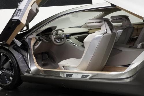 Conceptul futuristic Peugeot HX1 va fi produs în serie din 2014 112190