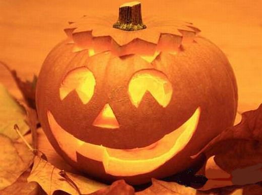 Sărbătoarea de Halloween, tot mai populară în România. Află cu ce oferte vin agenţiile de turism