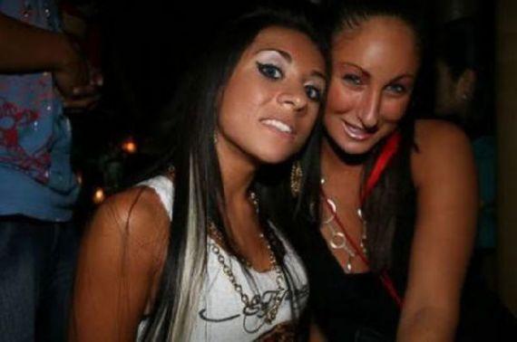 Piţipoanca e &quot;emblemă&quot;, vrea botox-ul sus pe stemă! Vezi o galerie foto cu cele mai penibile transformări 112229