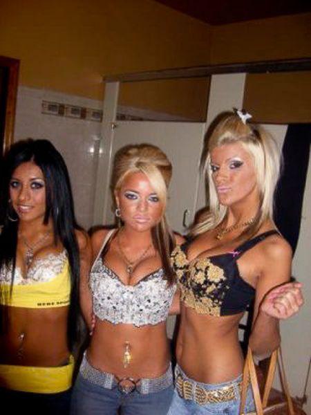 Piţipoanca e &quot;emblemă&quot;, vrea botox-ul sus pe stemă! Vezi o galerie foto cu cele mai penibile transformări 112230