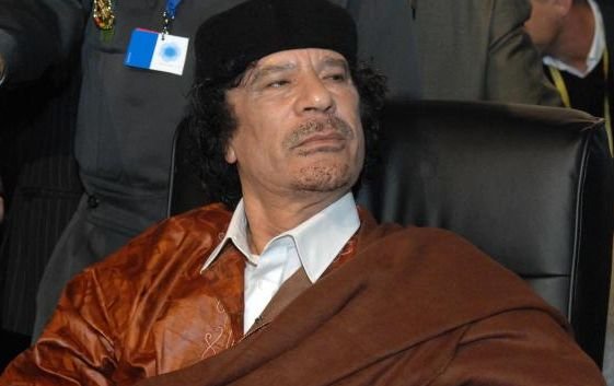 Muammar Gaddafi a murit. Vezi imagini cu trupul fostului lider libian