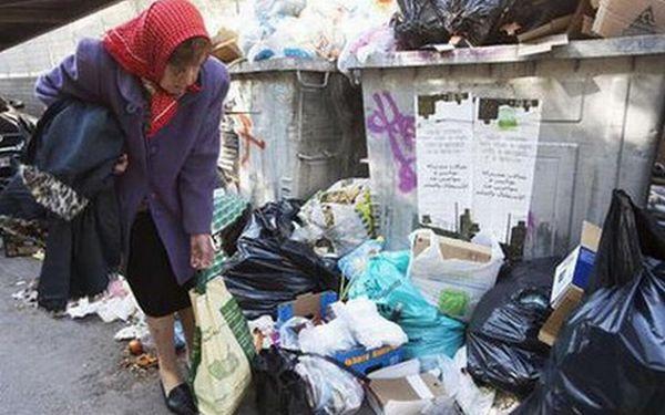 &quot;Miliardara&quot; care moare de foame. O membră a familiei Onassis mănâncă din gunoaie  112614