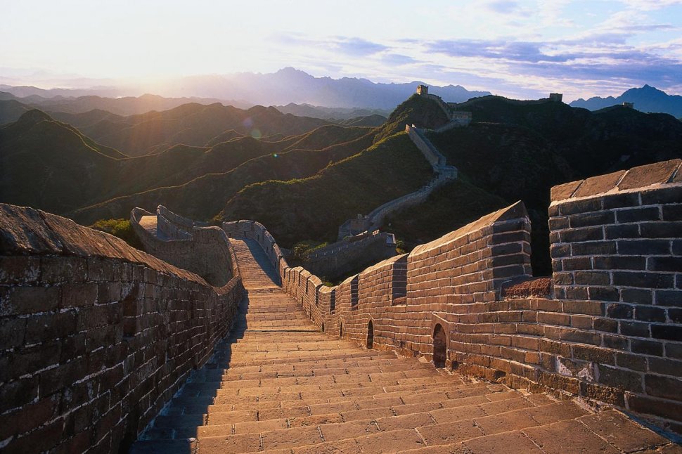 Află motivul din cauza căruia Marele Zid Chinezesc se prăbuşeşte