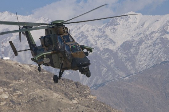 Afganistan. Un elicopter francez a fost atacat cu tiruri de arme uşoare