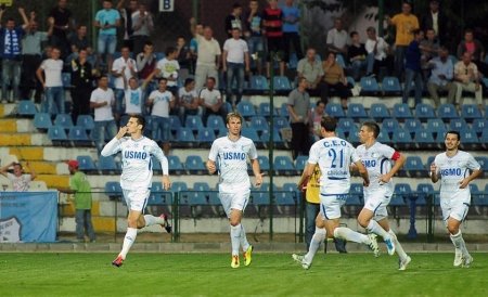 Pandurii Tg. Jiu elimină pe FC Braşov din Cupa României în urma loviturilor de departajare