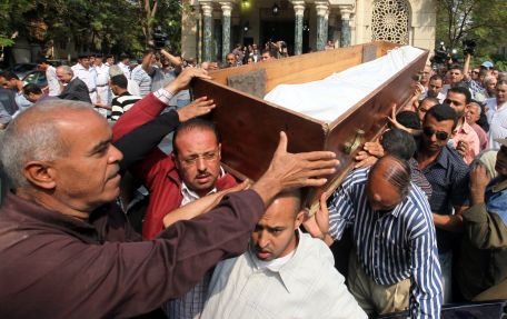 Proteste în Egipt, după ce un tânăr deţinut a fost torturat de gardieni