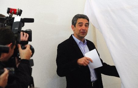 Rosen Plevneliev obţine victoria în alegerile prezidenţiale din Bulgaria