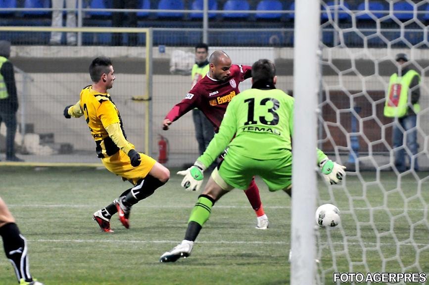 CFR Cluj întoarce soarta partidei cu FC Braşov şi învinge cu 2-1