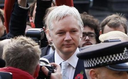 Apelul privind extrădarea lui Julian Assange în Suedia a fost respins de justiţia britanică