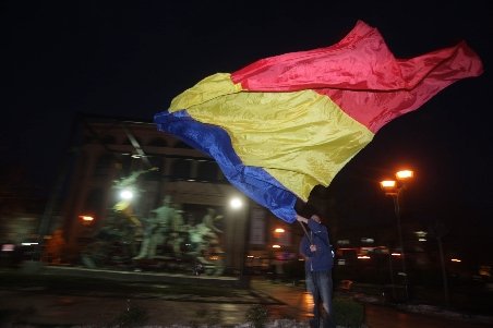 UDMR propune, la revizuirea Constituţiei, eliminarea caracterului naţional al statului român