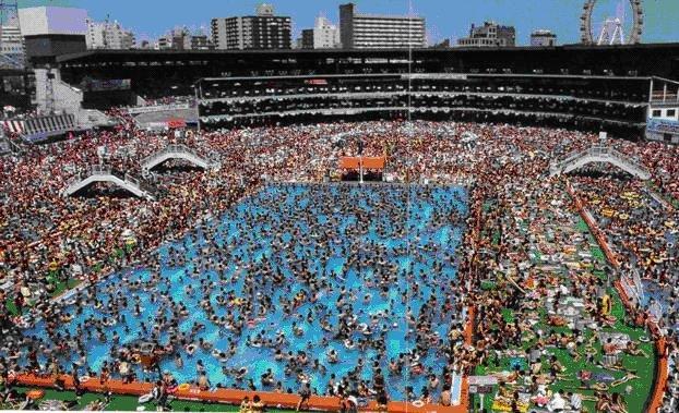 Fotografia care te va sufoca. Vezi cum arată Pământul cu 7 miliarde de oameni 114434