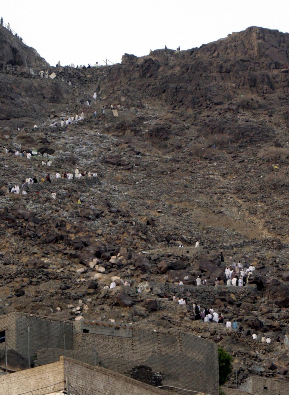 Peste 2,5 milioane de musulmani, în pelerinaj la Mecca. Vezi foto 114703