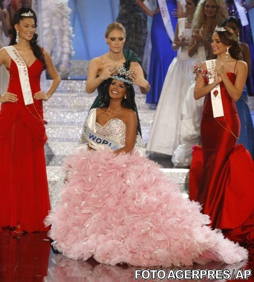 Cea mai frumoasă femeie din lume are 21 de ani şi vine din Venezuela. Cum s-a descurcat candidata României la Miss World 114950