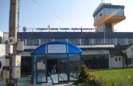 Alertă pe aeroportul din Târgu Mureş: Pasagerii unei aeronave, evacuaţi din cauza unei valize suspecte