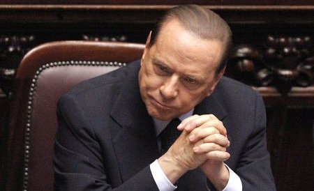Principalul aliat al lui Silvio Berlusconi îi cere premierului să îşi dea demisia