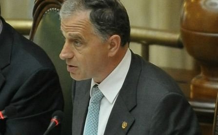 PSD nu a mai solicitat înlocuirea lui Geoană, în cadrul şedintei de azi de la Senat