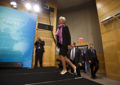 Schimbările din Grecia şi Italia, apreciate de FMI ca &quot;progrese semnificative&quot;