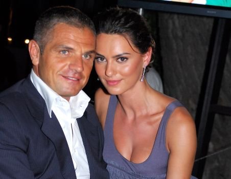 Catrinel Menghia divorţează după şase ani de căsnicie. Soţul italian era extrem de gelos şi nu dorea un copil