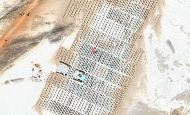 Ce ascunde China? Misterul continuă: Noi structuri bizare, în mijlocul deşertului  116360