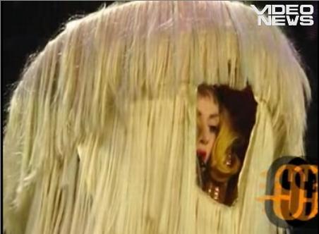 Lady Gaga, diva cu cea mai bizară colecţie de pălării 117365