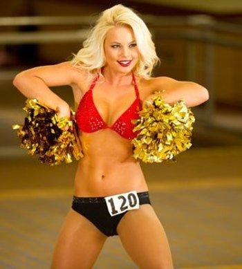 Acesta este secretul care stă în spatele celei mai mari pasiuni a bărbaţilor. Nu uita să respiri :) 117745