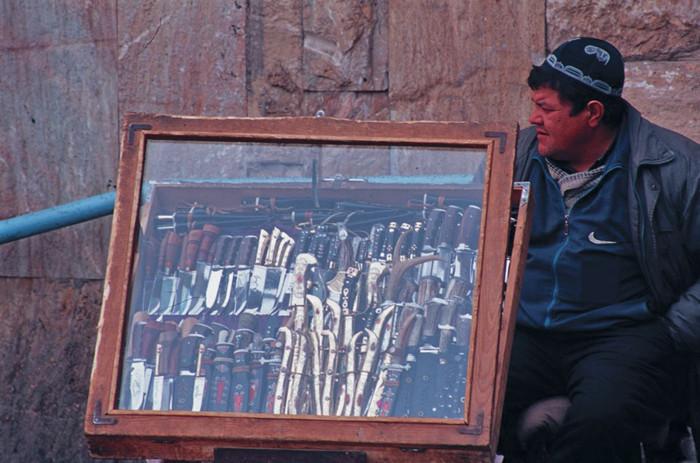 Fotografiile care i-au anunţat moartea. Oglinda unei societăţi care a condamnat-o la închisoare 117634