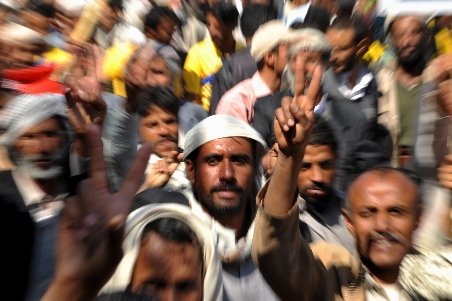 Preşedintele Yemenului a ajuns în Arabia Saudită pentru a semna transferul puterii