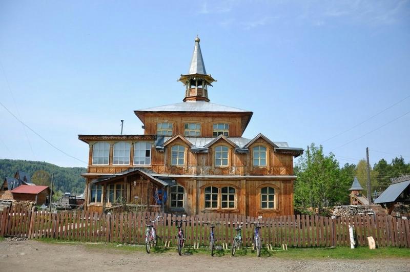 &quot;El este DUMNEZEU pe Pământ!&quot; Misterul sectei care a revoltat lumea 118139