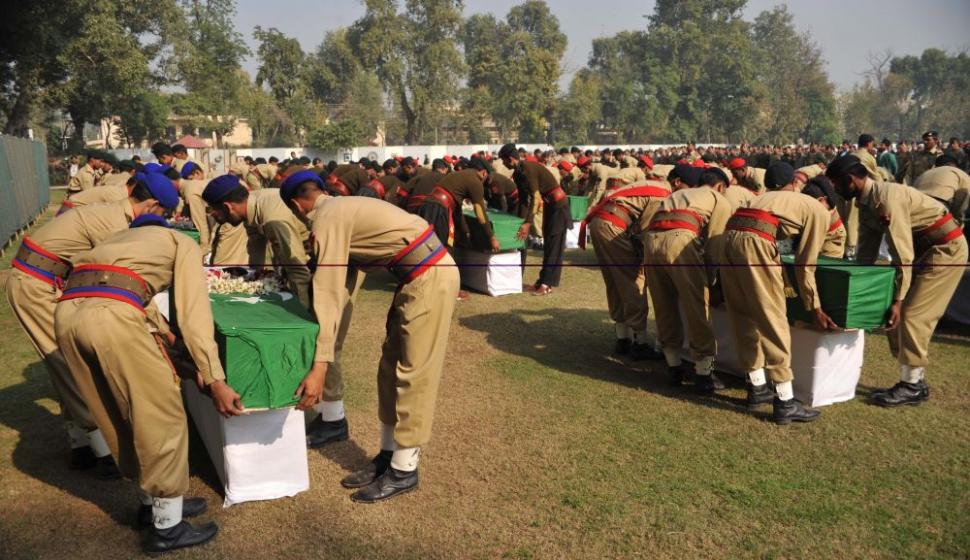 Pakistan va reconsidera toate acordurile cu SUA şi NATO, după incidentul de sâmbătă în care au murit 24 de militari 118420