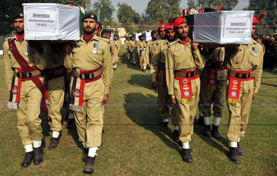 Pakistan va reconsidera toate acordurile cu SUA şi NATO, după incidentul de sâmbătă în care au murit 24 de militari 118422