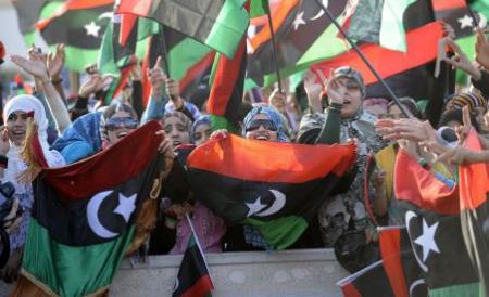 Fiica lui Muammar Gaddafi cere înlăturarea noului regim libian: Răzbunaţi sângele martirilor!