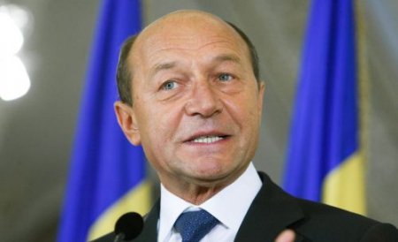 Băsescu: Adresez un apel tuturor românilor la încredere în ei înşişi, la responsabilitate, la generozitate şi curaj
