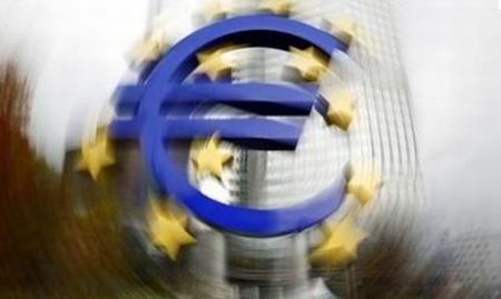 Cum încearcă băncile centrale să rezolve tensiunile financiare. Zona euro, la un pas de destrămare?