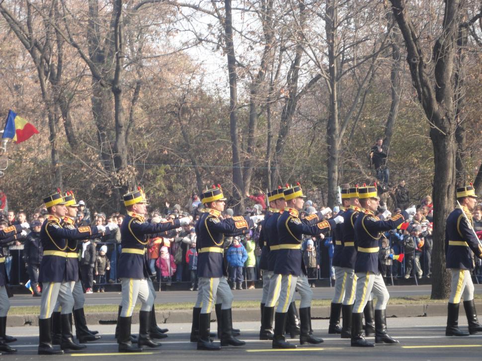 Parada de 1 decembrie, văzută de utilizatorii Antena3.ro 119253