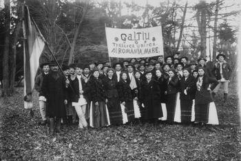 Singurele imagini de la Marea Unire din 1918, făcute de fotograful Samoilă Mârza  119089