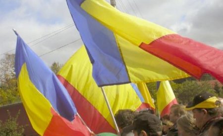 Ziua Naţională a României, sărbătorită de Liverpool şi Real Madrid