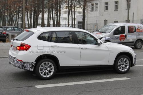 BMW X1 cu facelift, fotografiat pentru prima oară la teste 119460