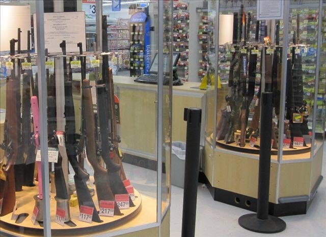 Cele mai căutate produse de Black Friday în Statele Unite: armele şi muniţia