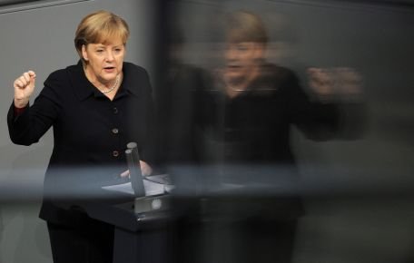 Angela Merkel: Criza datoriilor din Europa nu se va rezolva dintr-o mişcare. Va dura ani de zile