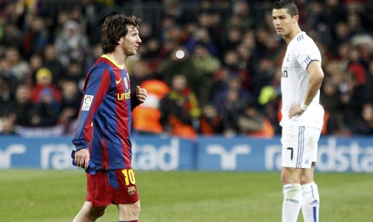 Messi, Cristiano Ronaldo şi Xavi se vor lupta pentru Balonul de Aur 2011